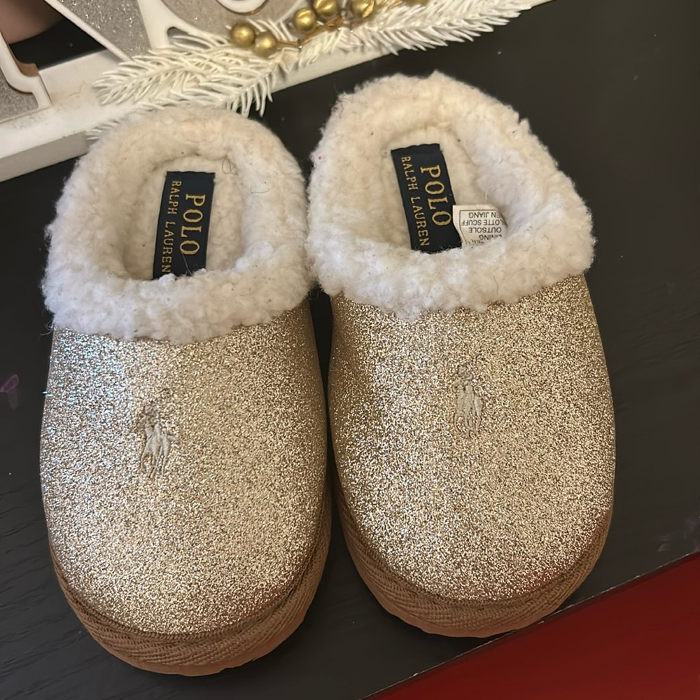 NWOT Polo Ralph Lauren Sherpa insulated slippers